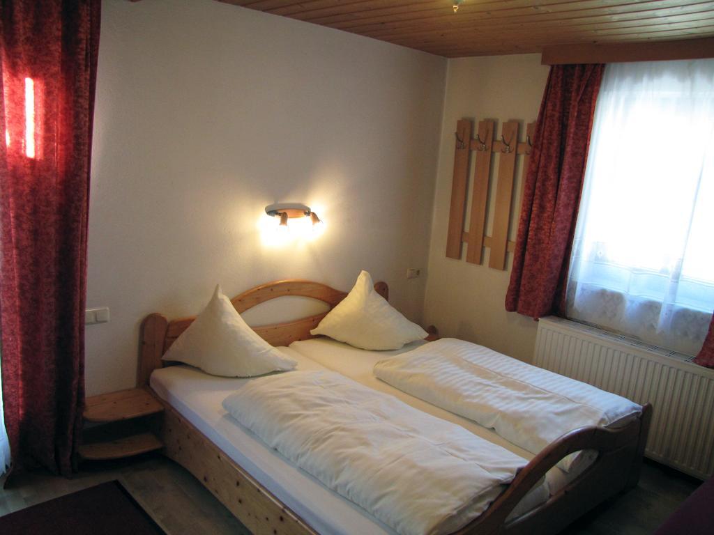 Pension Sydler Бад Гоисерн Экстерьер фото